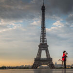 Morning photo session at the Eiffel tower