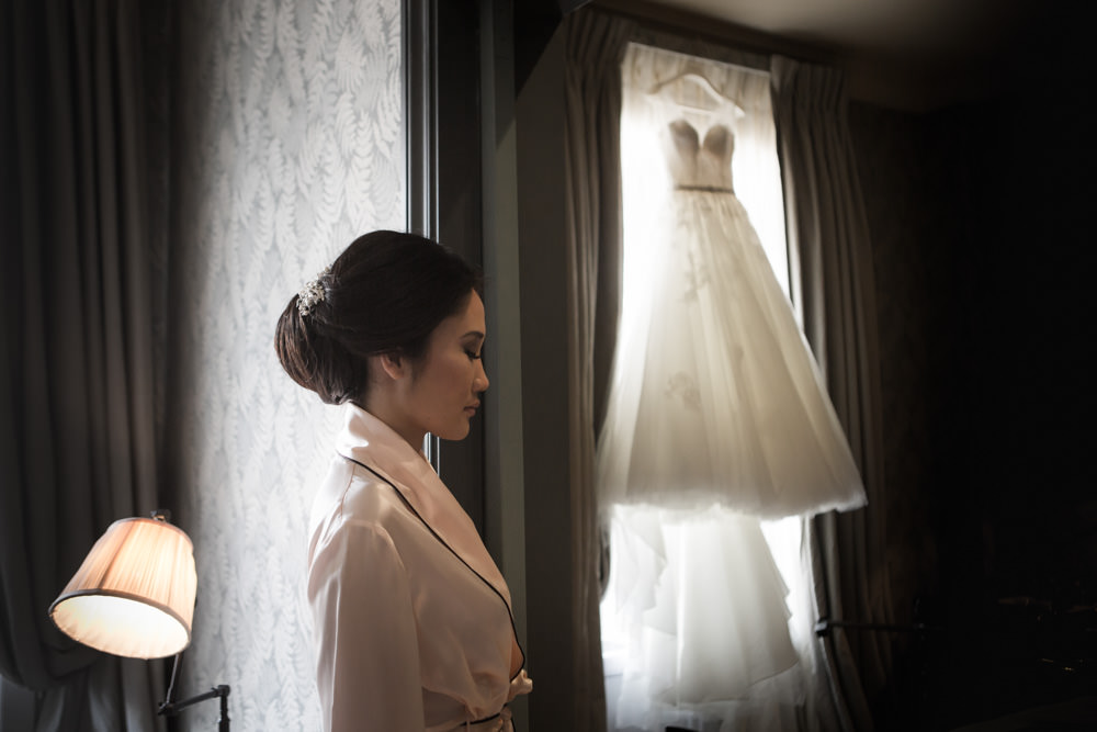 wedding-photography-in-a-hotel